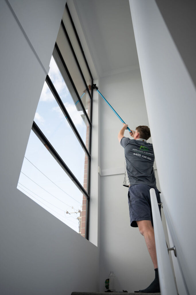 Adelaide Suburban Window Cleaning Residential Window Cleaning Service (3)