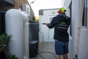 Adelaide Suburban Window Cleaning Pressure/Softwashing Service (3)