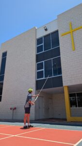 Adelaide Suburban Window Claning School Window Cleaning Service (2)